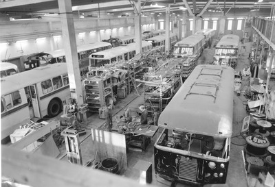 Ombyggnad av bussar infr hgertrafikomlggningen 1967